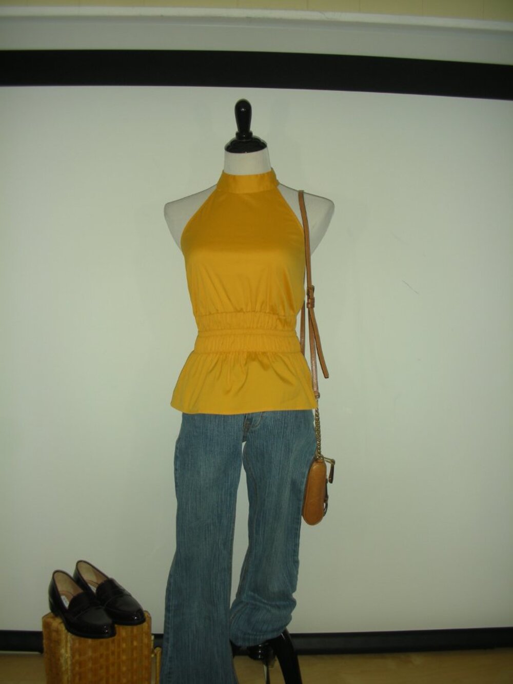 White House‎ Black Market Yellow Mock Neck Halter Top Size 0 Cotton Blend Peplum